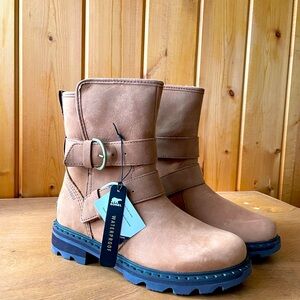 Sorel Lug Sole Mid Calf Lennox Moto Boot - Waterproof -Lambs wool - Brand new